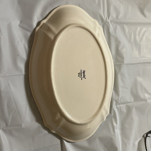 New Spode 11" Oval Tray Serving Dish Plate Christmas Tree Merry Christmas No Box - Picture 5 of 5
